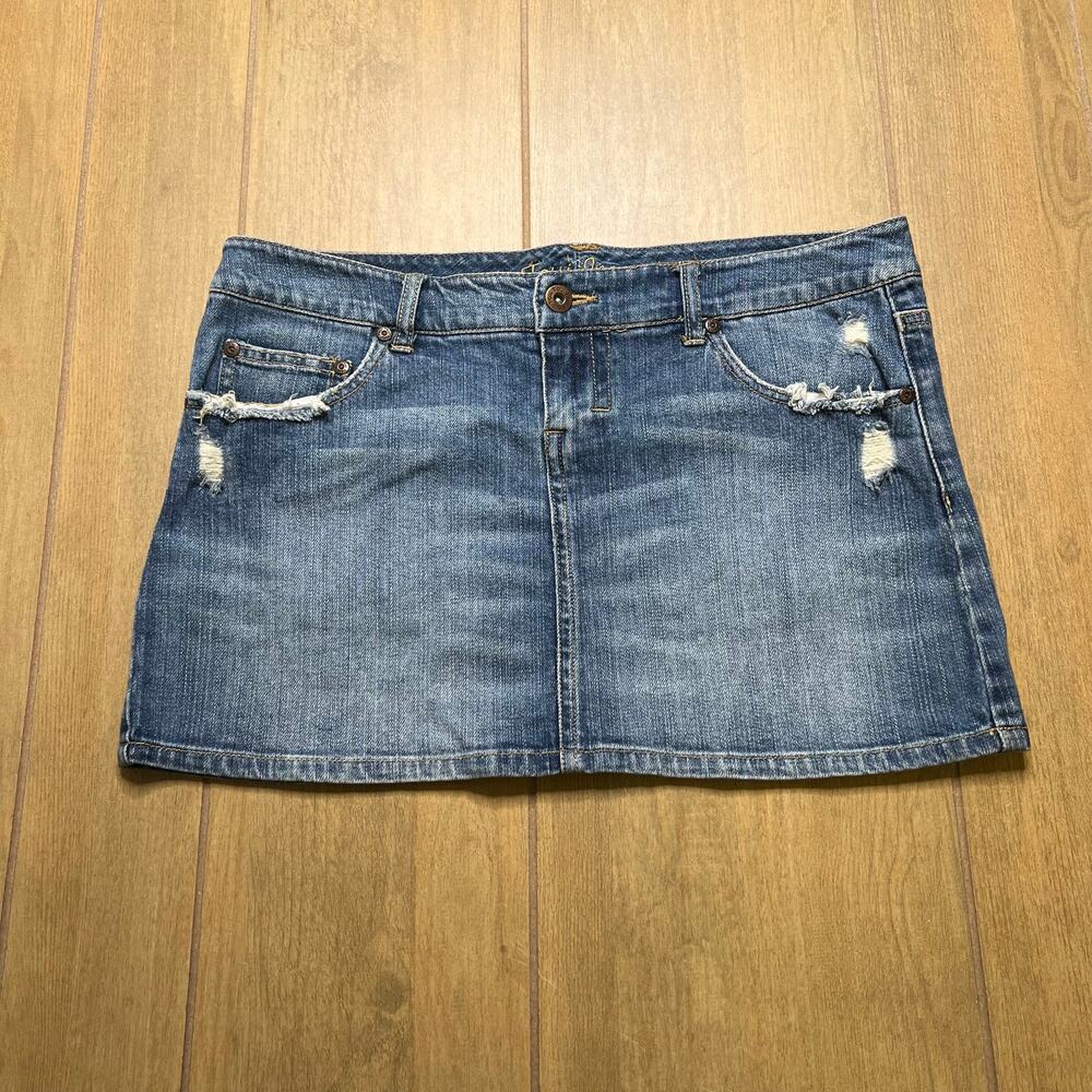 Y2K Blue Washed Distressed Mini Denim Skirt Ladies Sz 11 boho western Sz 32